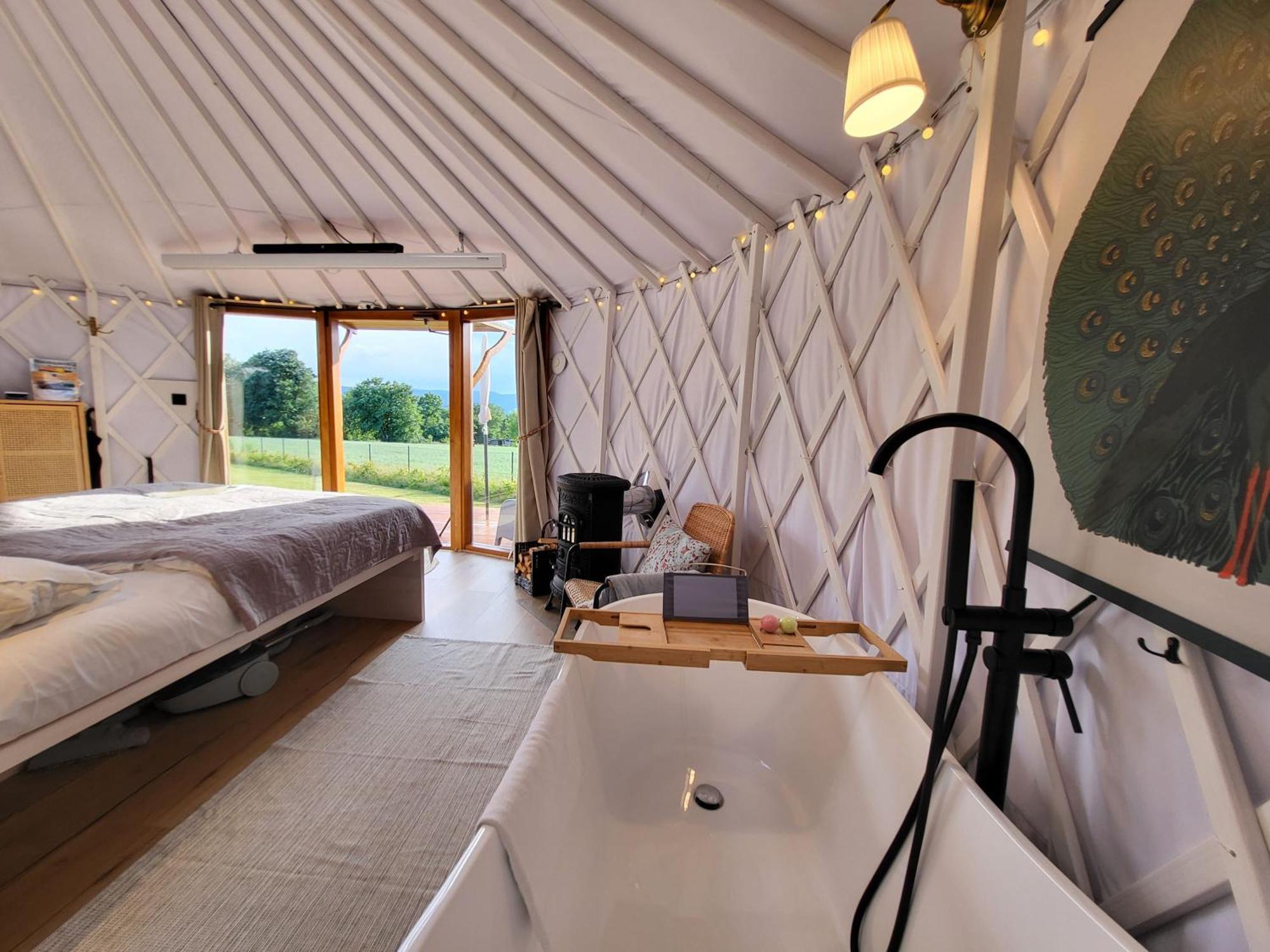 Izera Glamping Adults - Luksusowe Jurty&Spa Gajowka  Exterior foto