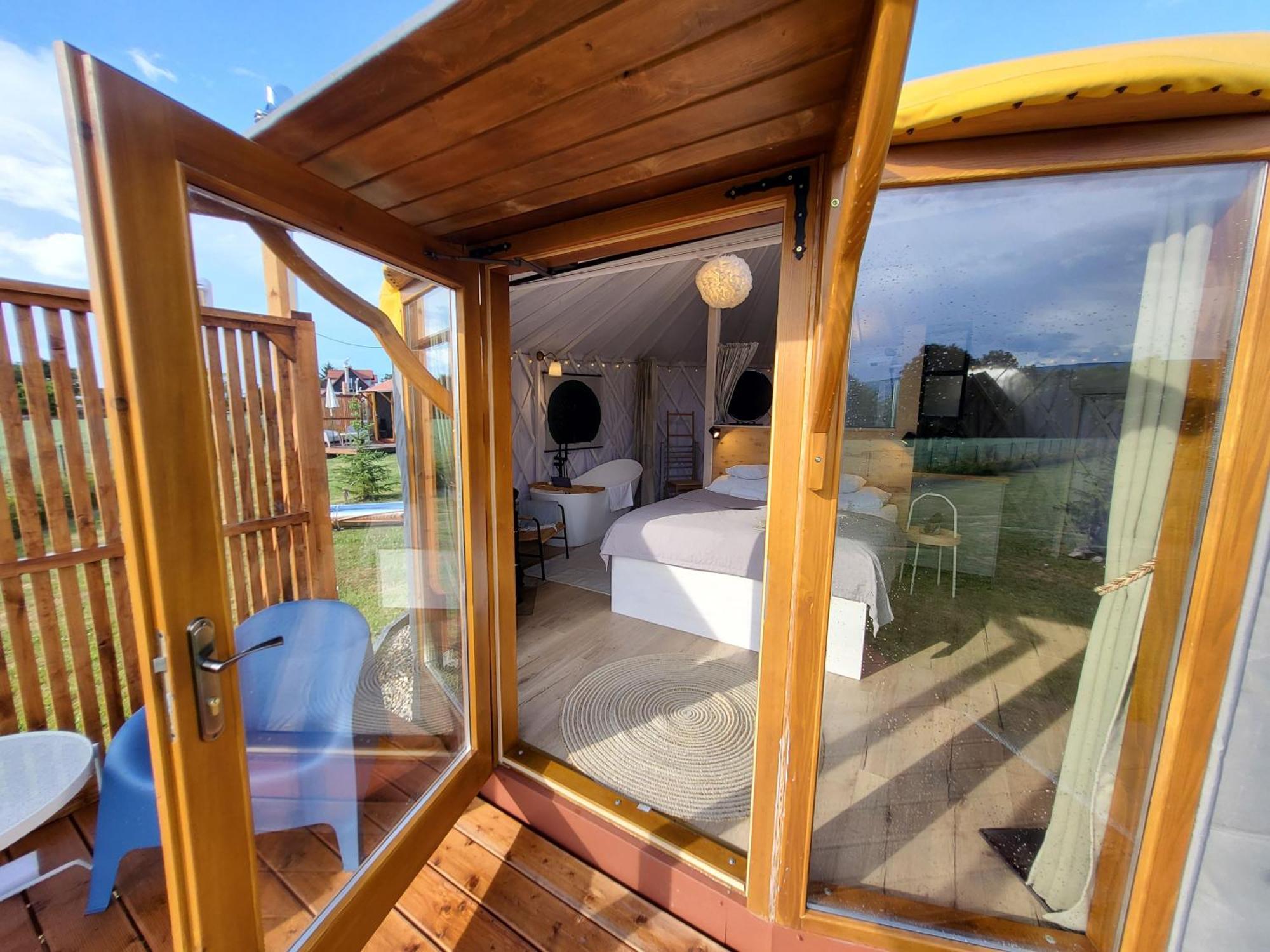 Izera Glamping Adults - Luksusowe Jurty&Spa Gajowka  Exterior foto